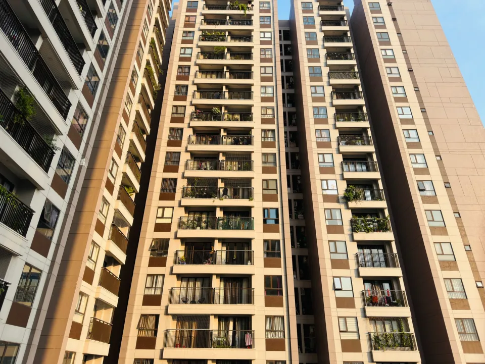 Khách xem đất nền